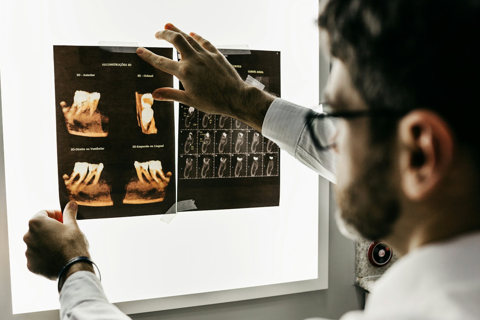 Behandlungsraum im OSSEA Implantatzentrum